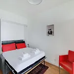 Charming 2p - Canal St Martin Meaux Apartman