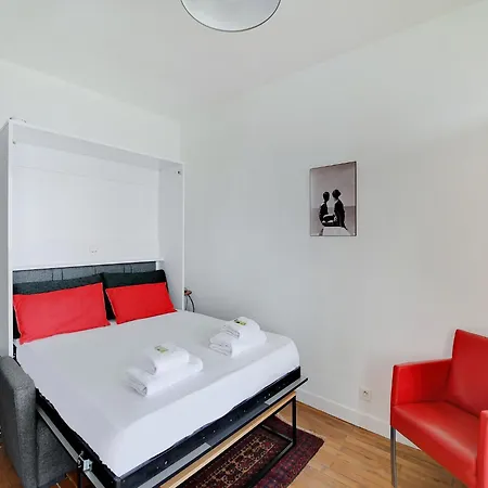 Charming 2p - Canal St Martin Meaux Апартаменты